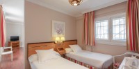 Habitación cuádruple familiar 5 (Hotel Anacapri Granada 2021)